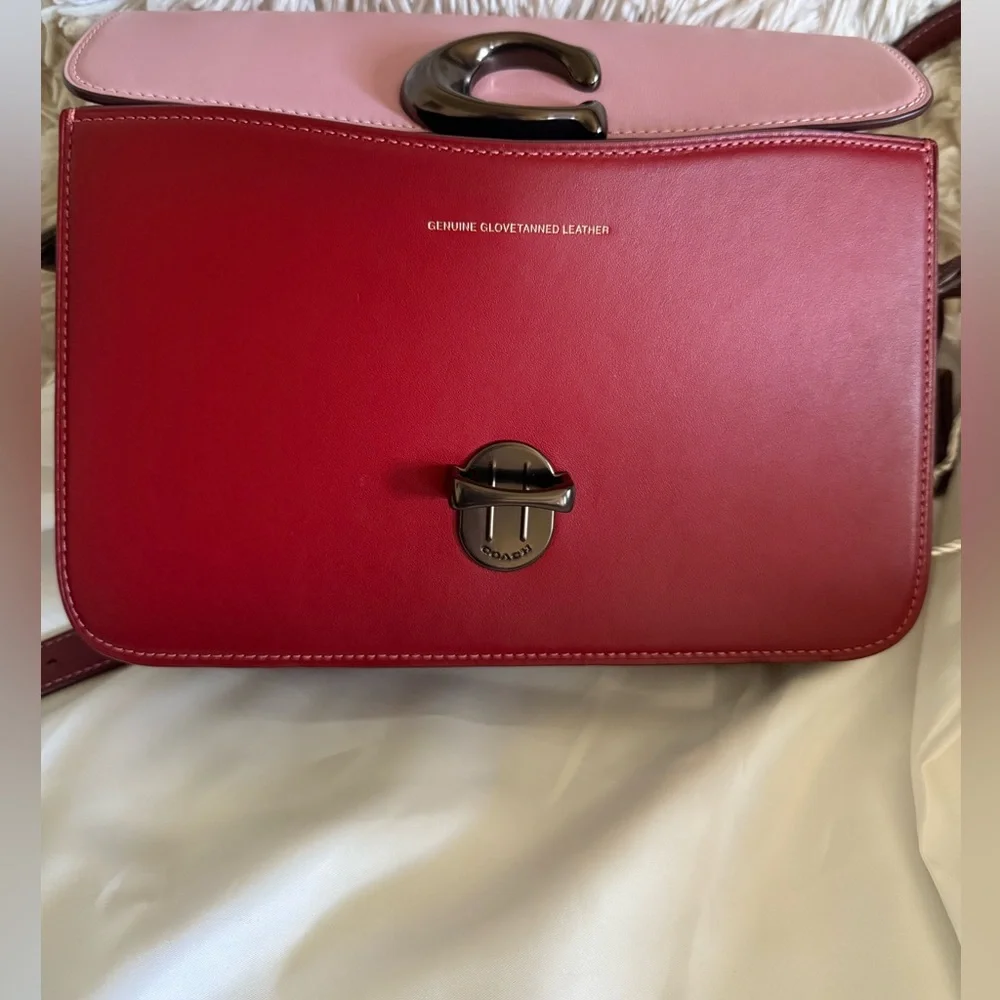Studio Shoulder Bag In Colorblock - Picture 6 of 11